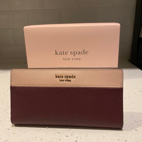 Kate Spade New York Large Slim Bifold Wallet - Picture 1 of 7